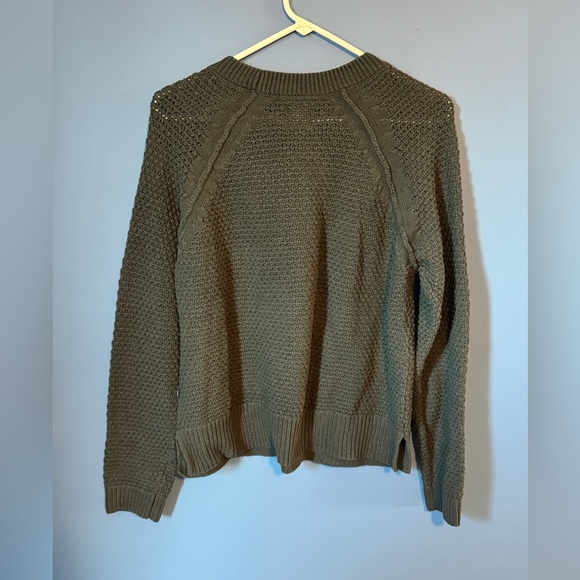 Gap Sweater - Picture 2 of 4